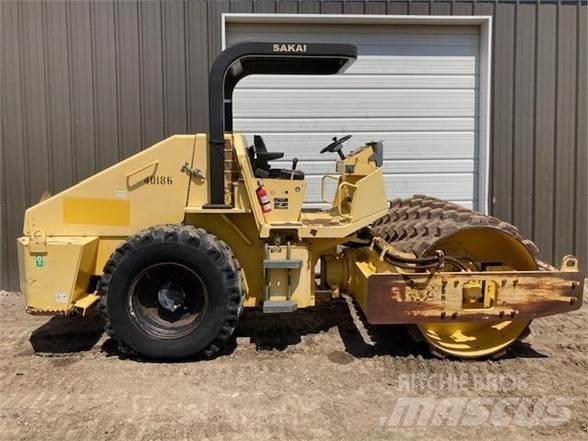 Sakai SV410 Single drum rollers