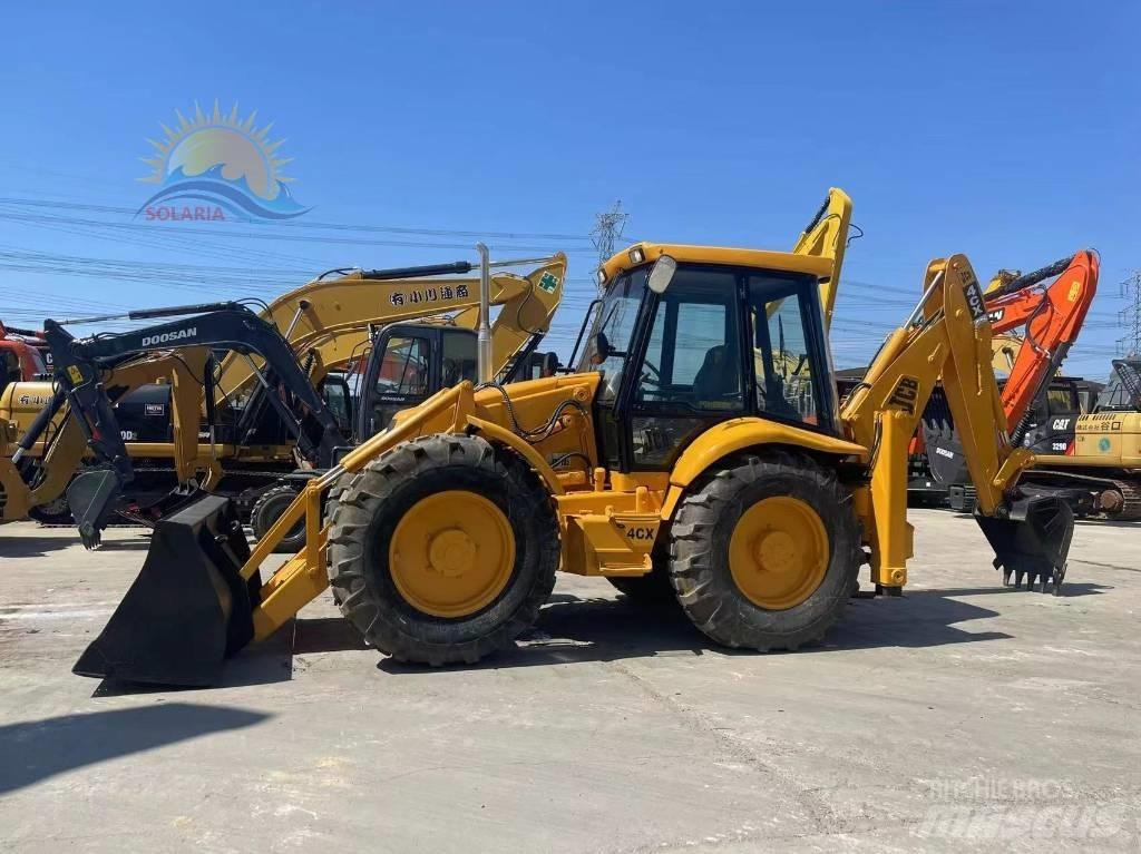 JCB 4 CX Backhoe loaders