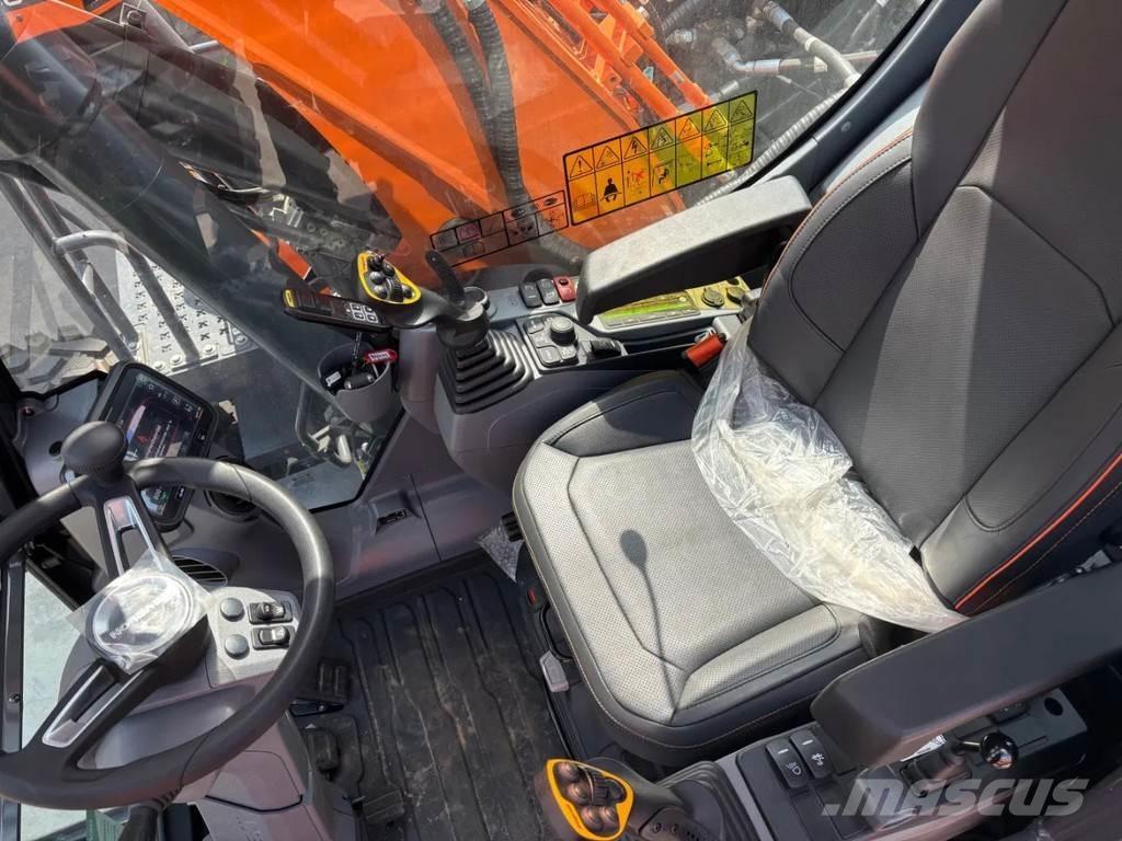 Develon DX140W-7 Wheeled excavators