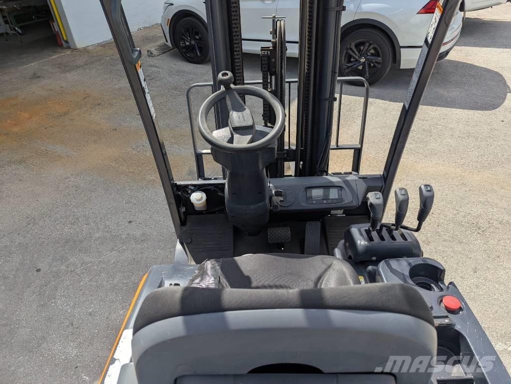 Doosan B 18 T-7 Electric forklift trucks