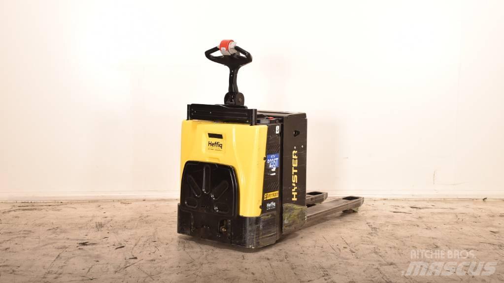 Hyster P 2.0 S Low lifter with platform