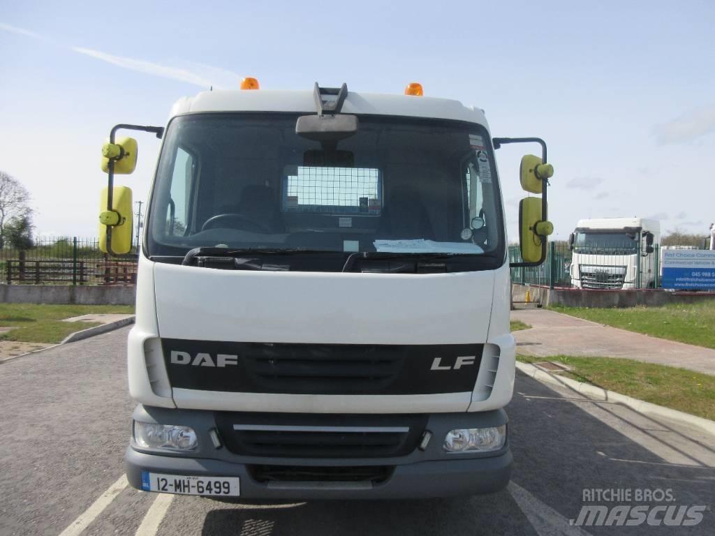 DAF 45.210 ATI Beavertail Flatbed / winch trucks