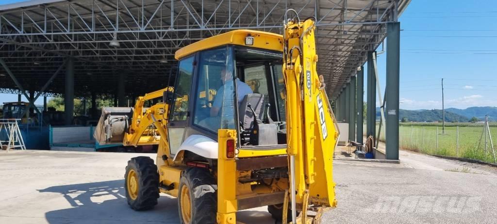 JCB 2 CX Backhoe loaders