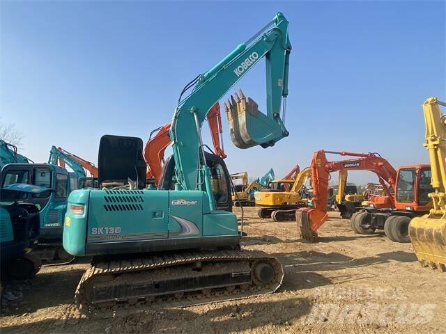 Kobelco SK 130 Midi excavators  7t - 12t