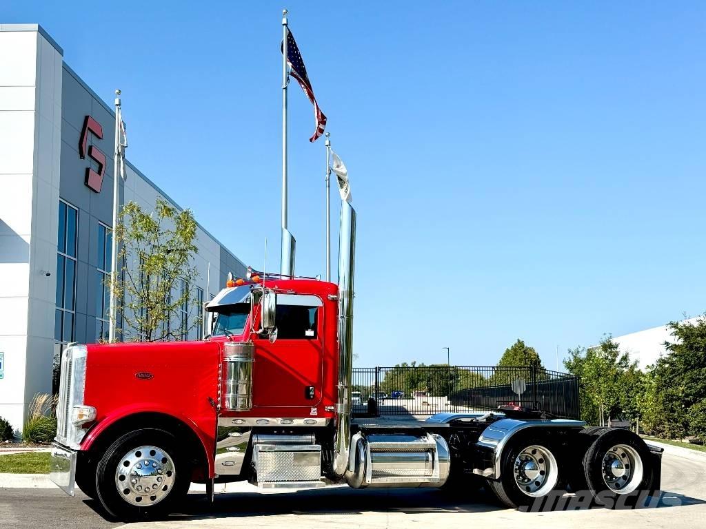 Peterbilt 389 Tractor Units