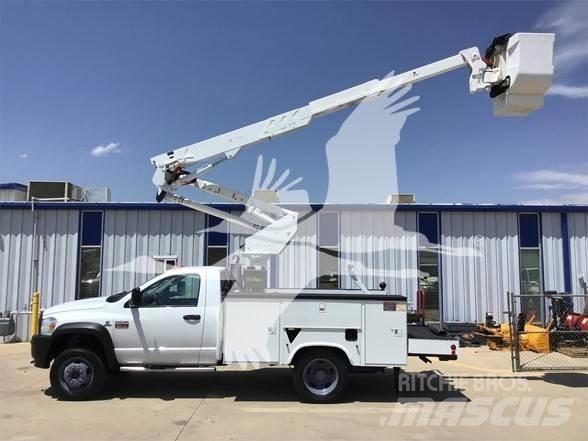 Altec AT37G Truck & Van mounted aerial platforms