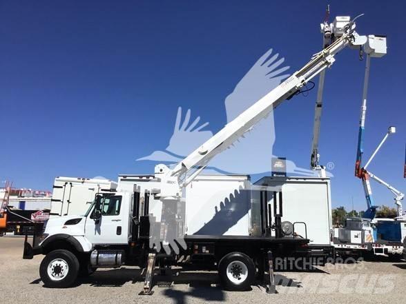 Altec DM47TB Truck & Van mounted aerial platforms