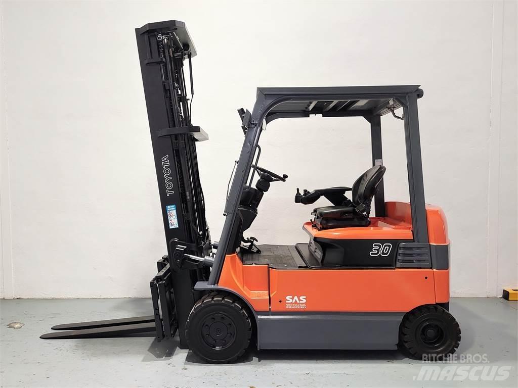 Toyota 7FBMF30 Electric forklift trucks