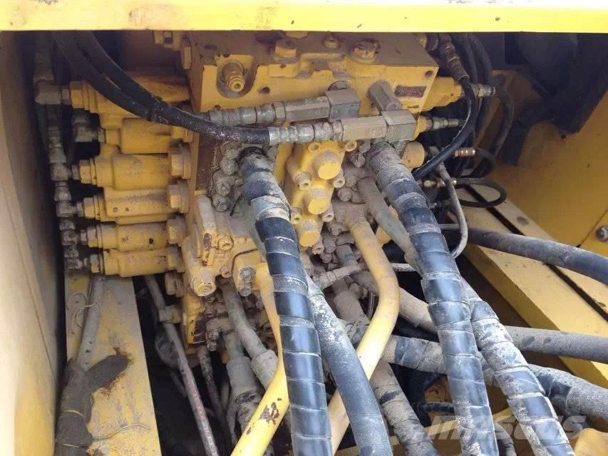 Komatsu pc220-7 Crawler excavators