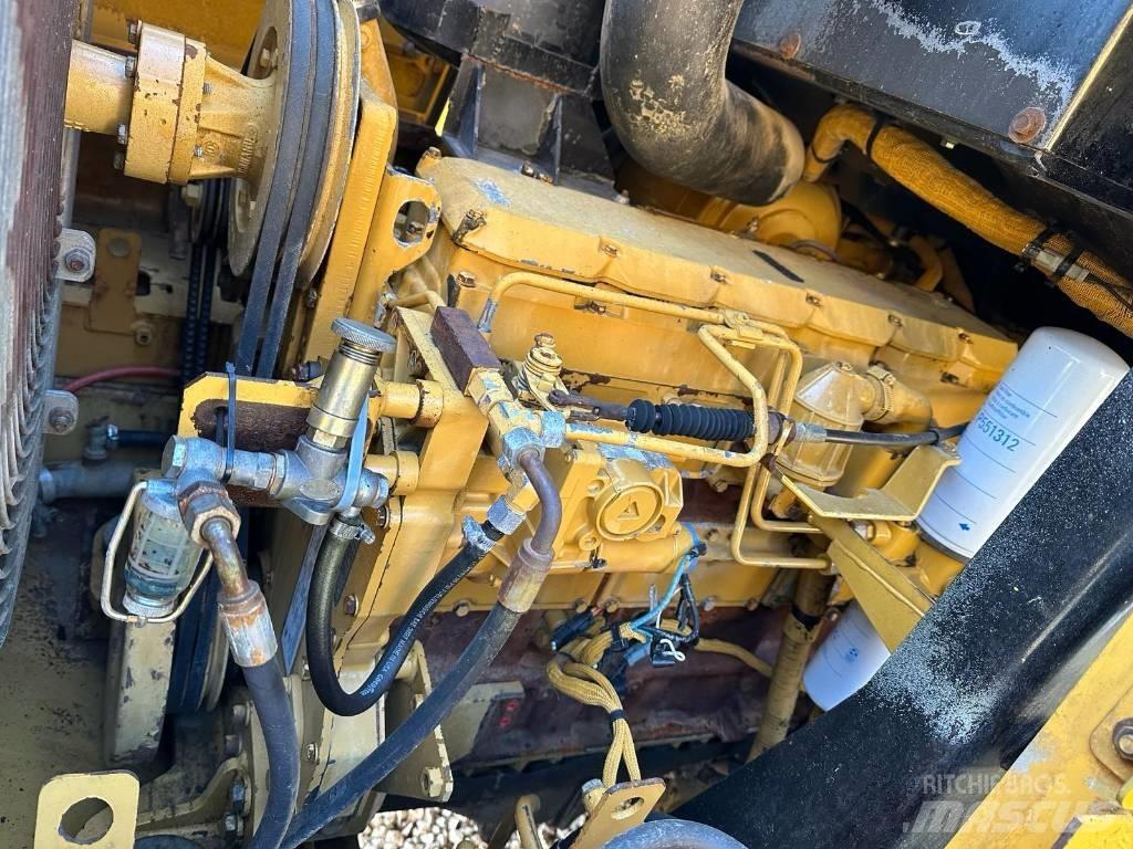 CAT 953 C Crawler loaders