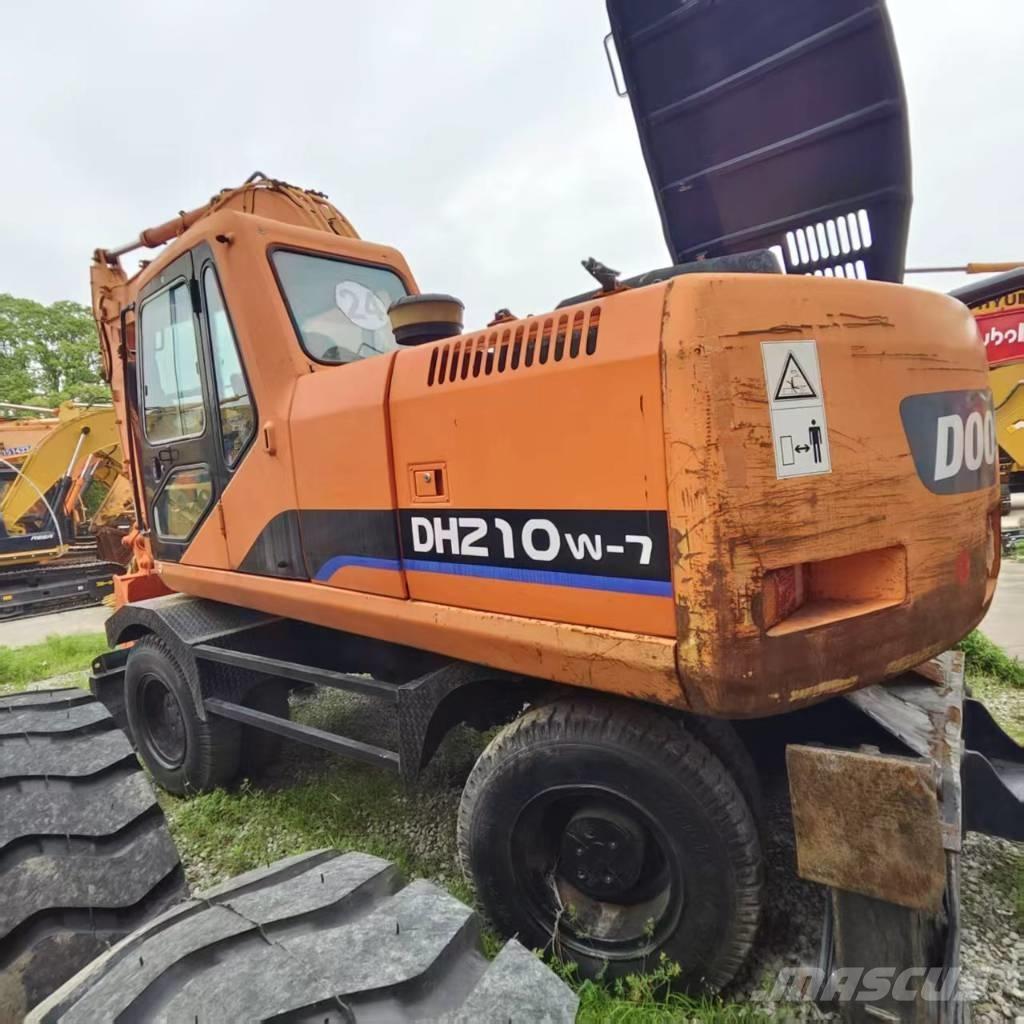 Doosan DH 210 W-7 Wheeled excavators