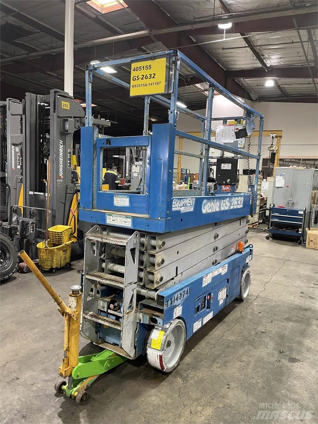 Genie GS-2632 Scissor lifts