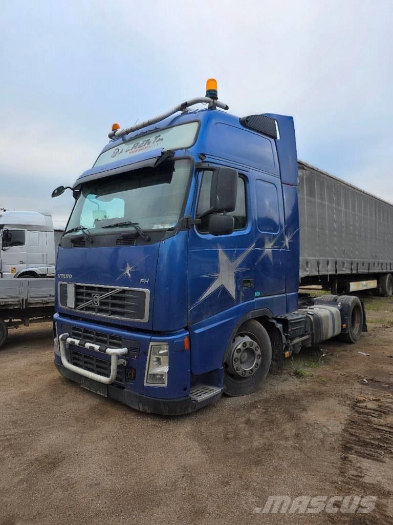 Volvo FH440 XL mega Tractor Units