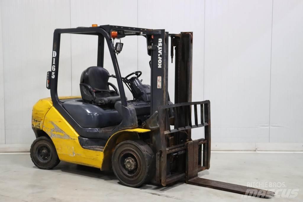 Komatsu FD25T-16 Diesel trucks