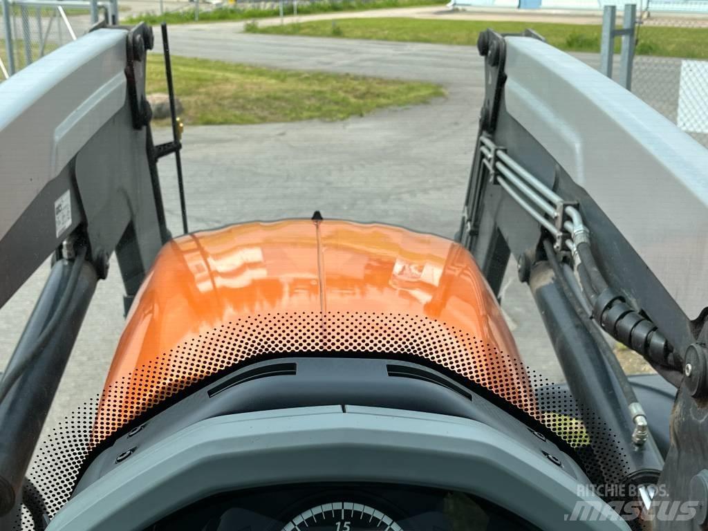 Valtra T174 Tractors