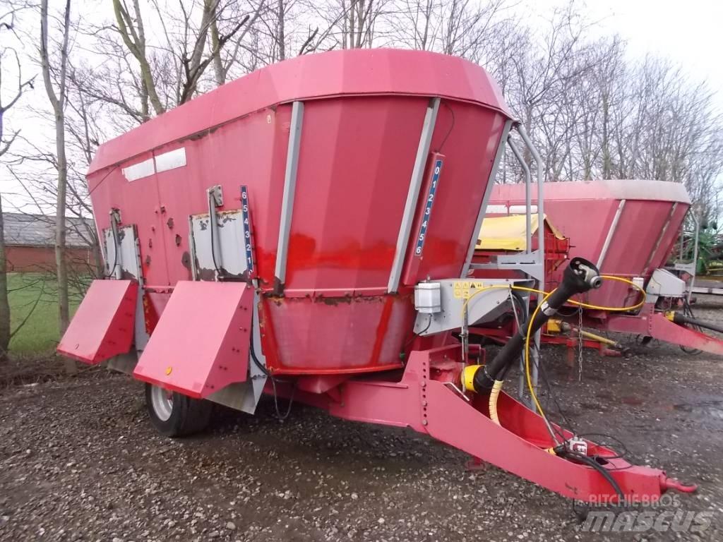 JF VM-27 Mixer feeders