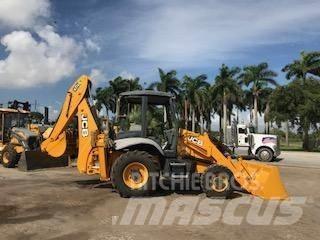 JCB 3 CX Backhoe loaders