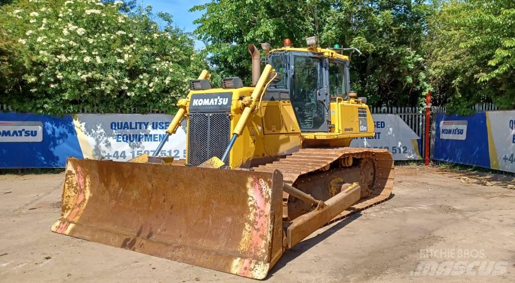 Komatsu D65PX-18 Crawler dozers