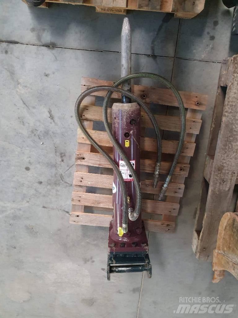Daemo E 40 Hammers / Breakers