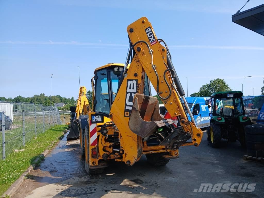 JCB 4 CX Pro Backhoe loaders