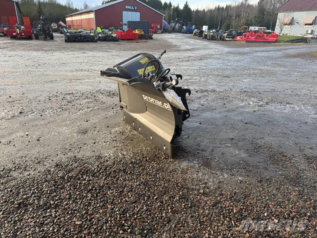 Pronar PUV 2600 M Snow blades and plows