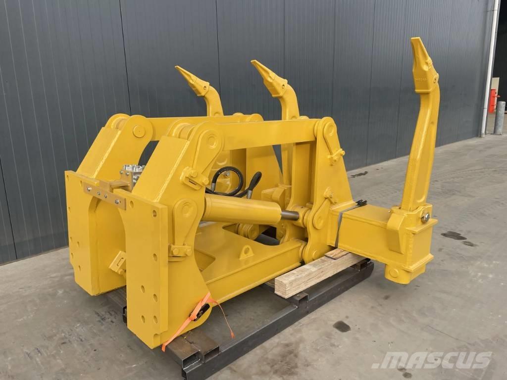 Komatsu D85 Scarifiers