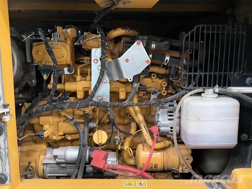 CAT 308 CR Midi excavators  7t - 12t