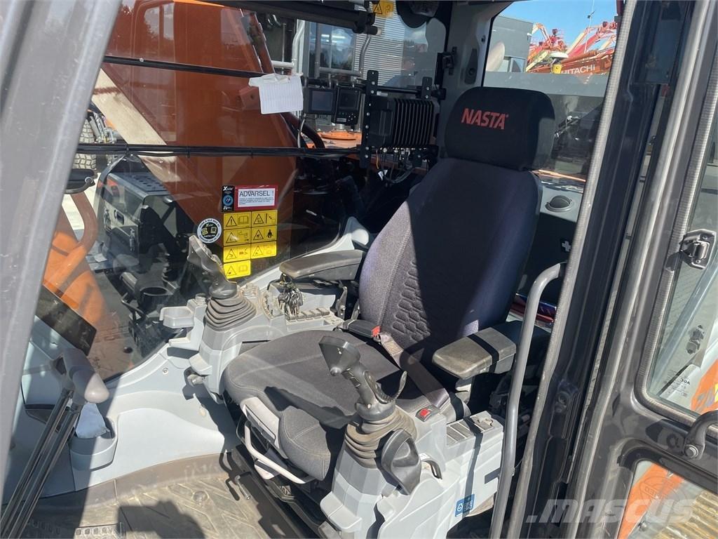 Hitachi ZX 300 LC-7 Crawler excavators
