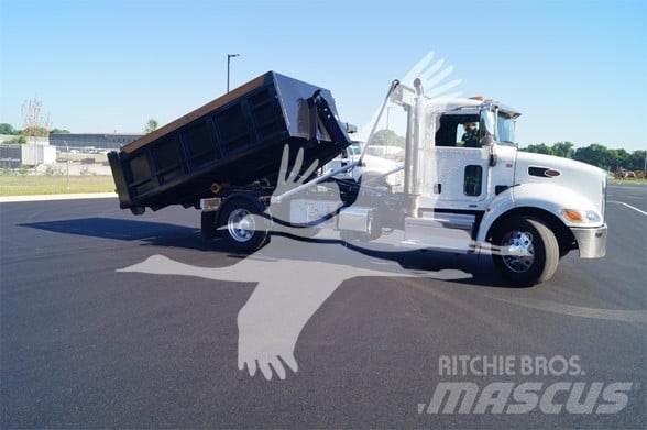 Peterbilt 337 Construction - Others