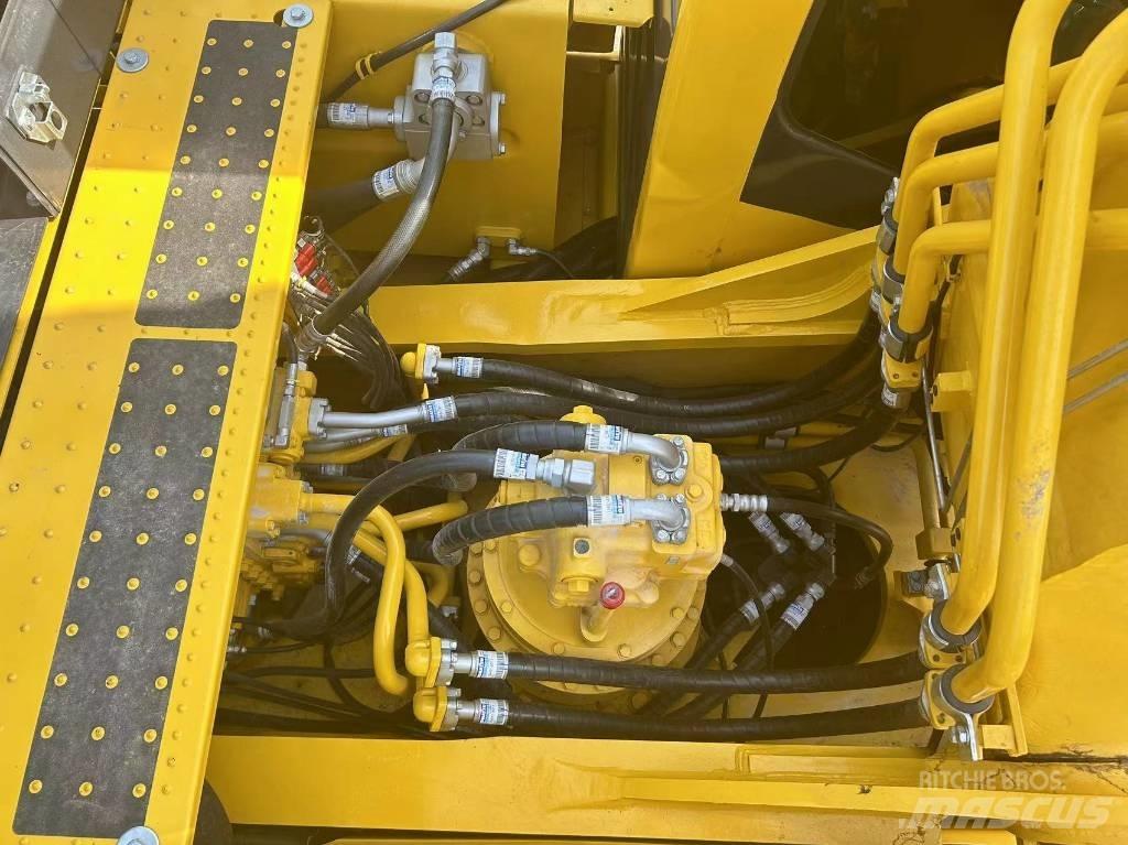 Komatsu PC 400 LC-8 Crawler excavators