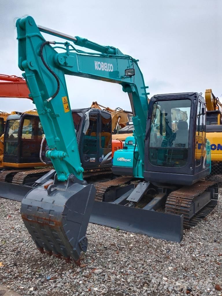 Kobelco SK75 Midi excavators  7t - 12t