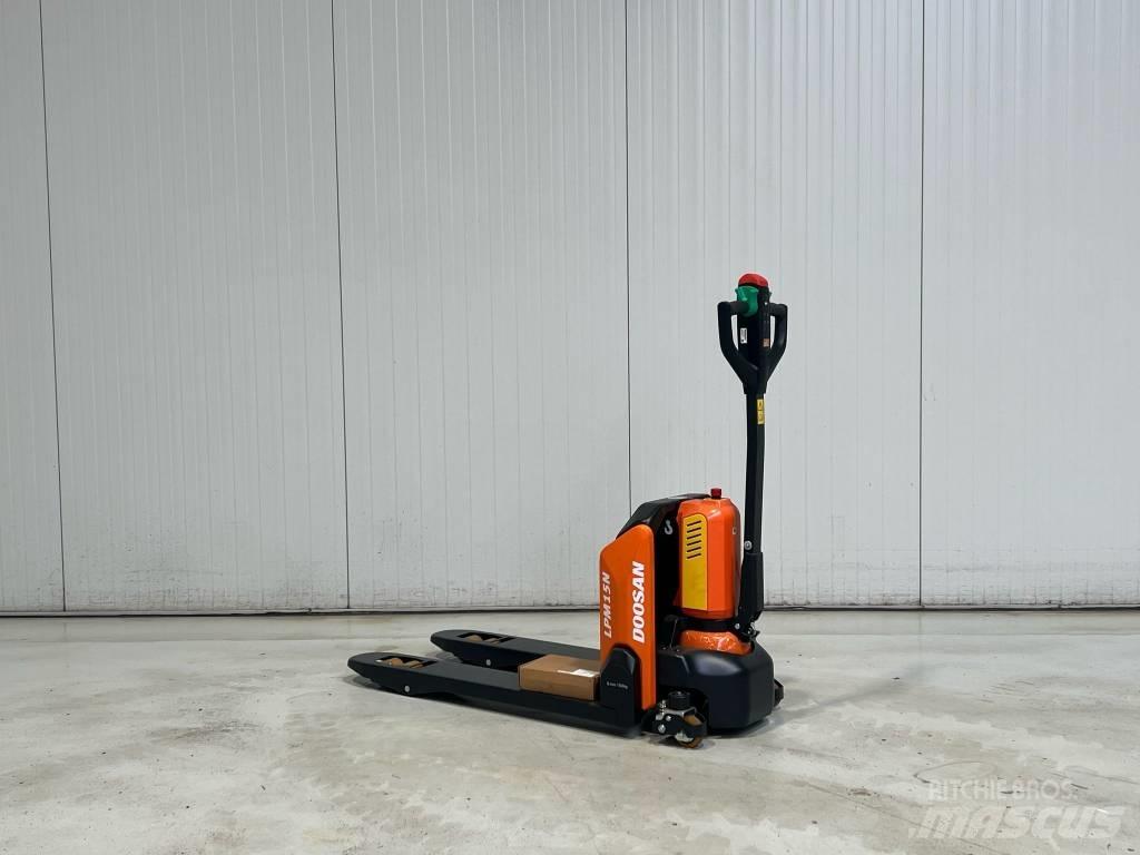 Doosan LPM15N-7 Low lifter