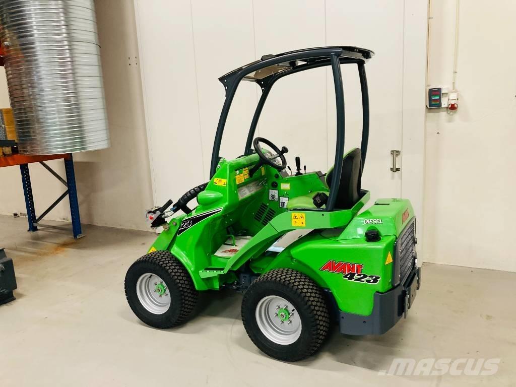 Avant 423 Mini loaders
