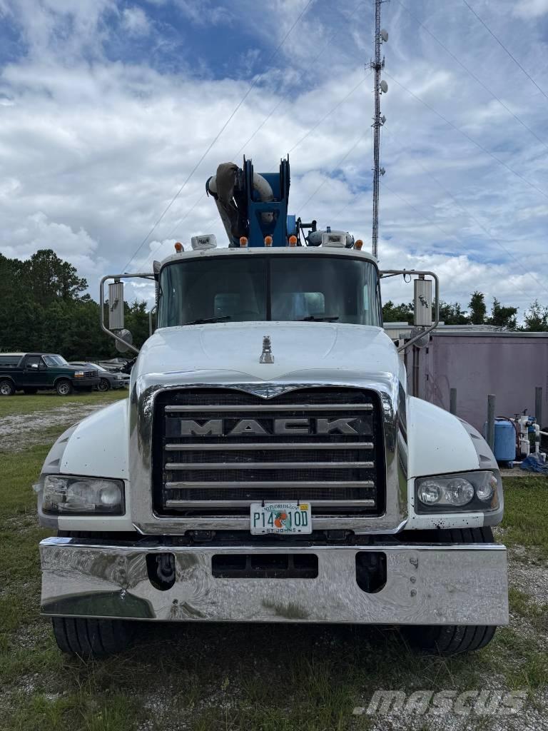 Putzmeister 38Z Concrete pump trucks