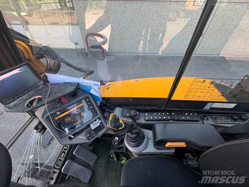 JCB Hydradig Wheeled excavators
