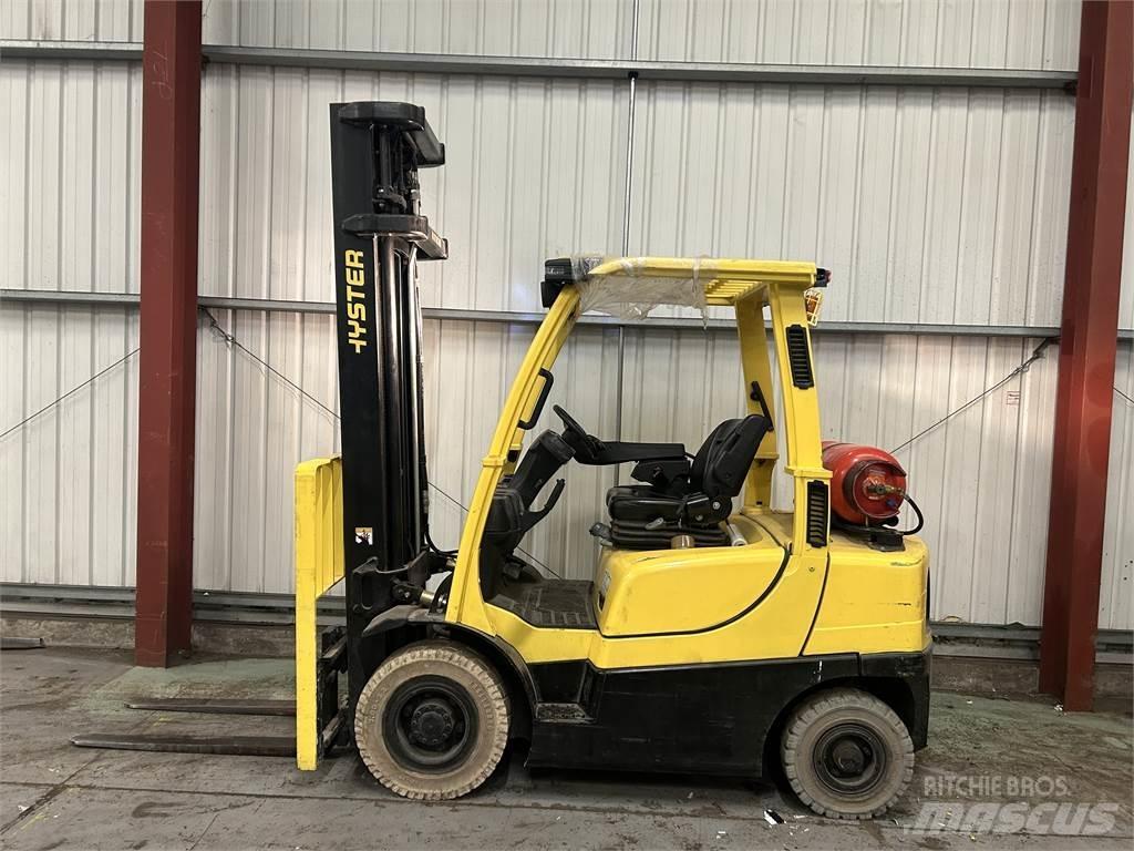 Hyster H2.5FT LPG trucks