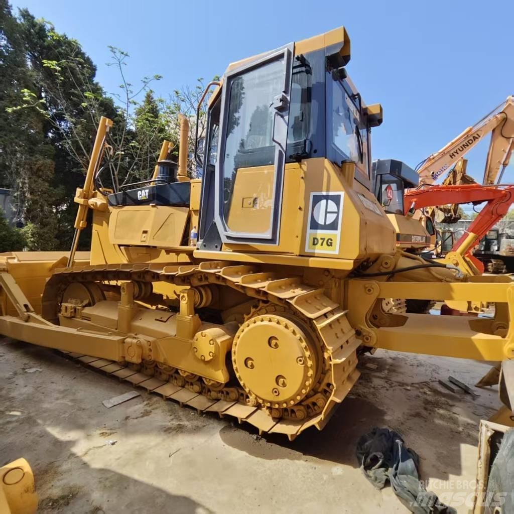 CAT D 7 G Graders