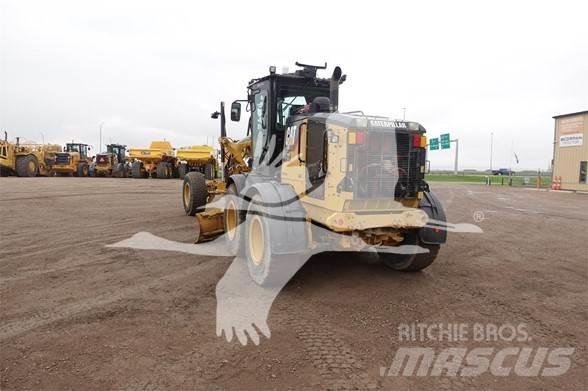 CAT 140M AWD Graders