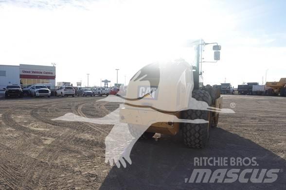 CAT CS54B Single drum rollers