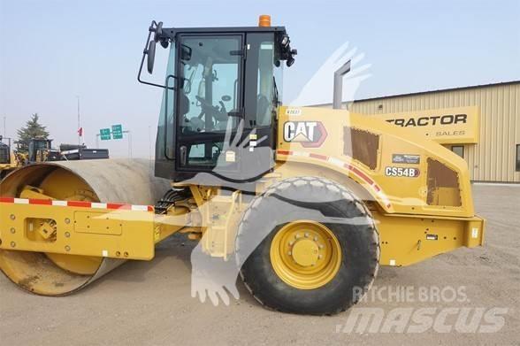 CAT CS54B Single drum rollers