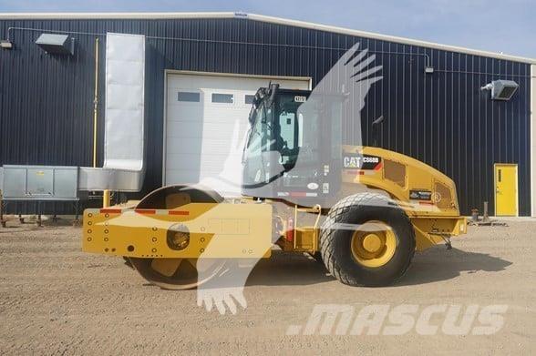 CAT CS68B Single drum rollers