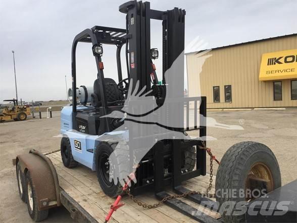 Utilev UT30P Diesel trucks