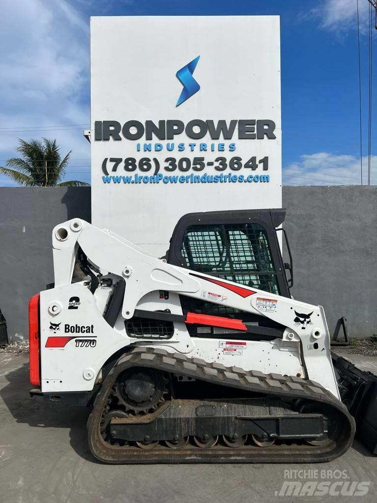 Bobcat t770 Skid steer loaders