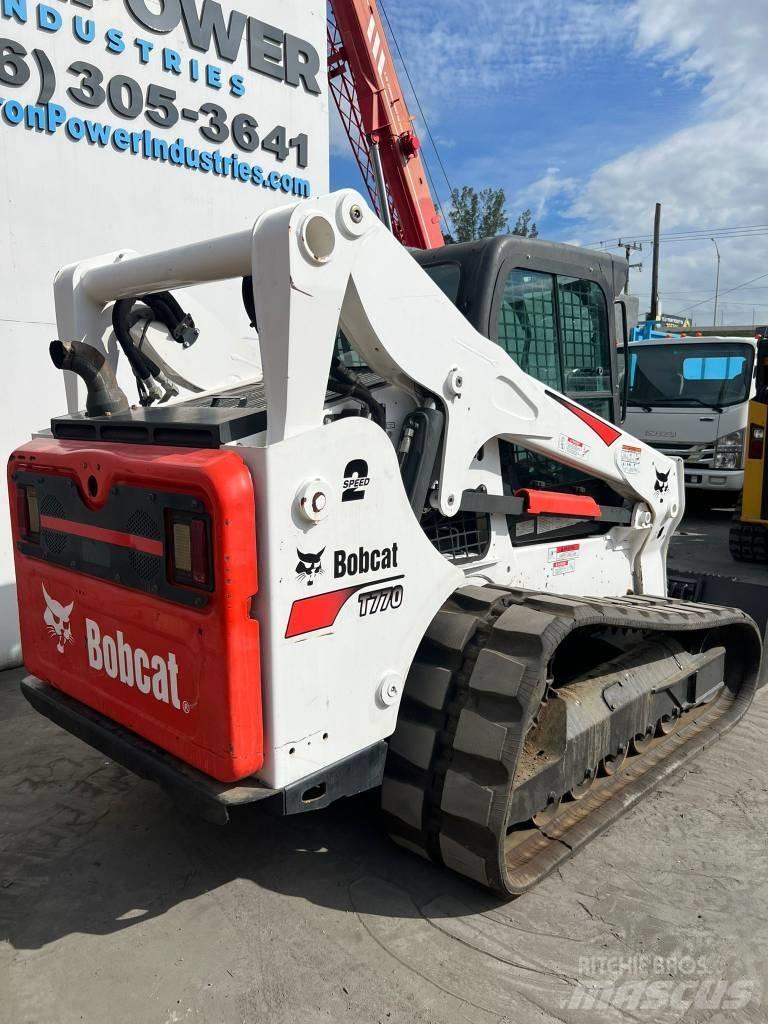 Bobcat t770 Skid steer loaders