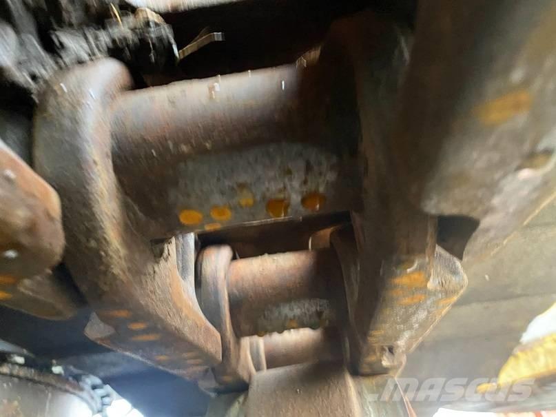 Fiat-Hitachi EX 165 Crawler excavators