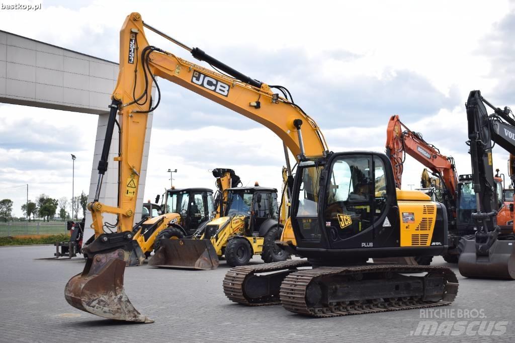 JCB JS 131 LC Crawler excavators