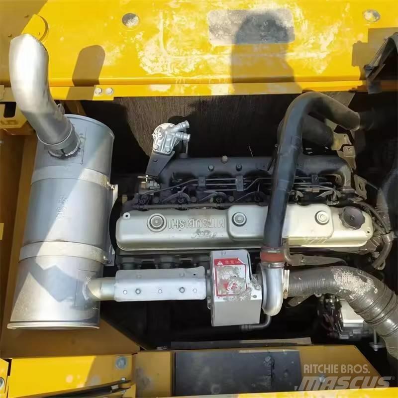 Sany SY 215 C Crawler excavators