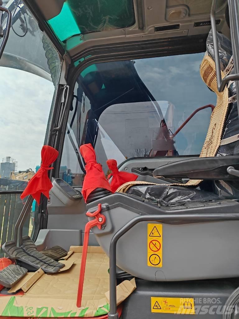 Volvo EC 140 Midi excavators  7t - 12t