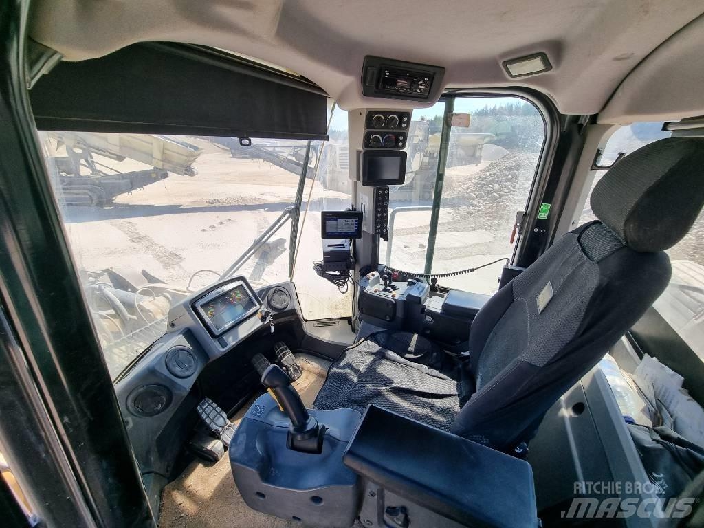 CAT 980M Wheel loaders