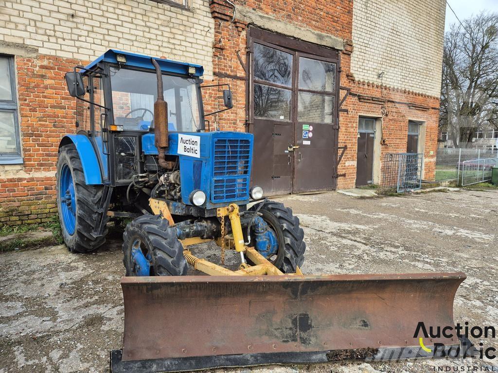 MTZ Belarus -82 Tractors